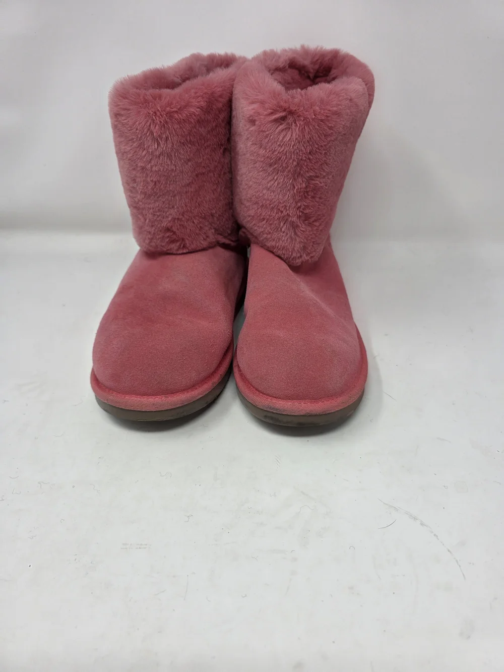 Koolaburra by UGG Pink Victoria Short Faux Fur Suede Winter Boots Size 4 Youth